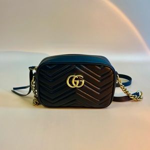 Gucci GG Marmont Matelasse Camera Bag